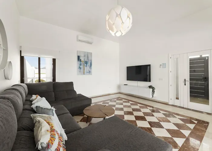 Sea Breeze Callao By Escape