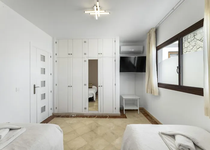 Sea Breeze Callao By Escape * פלאיה בלנקה