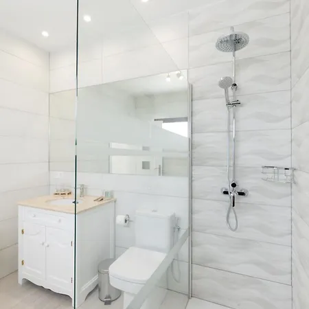 Sea Breeze Callao By Escape 别墅 普拉亚布兰卡